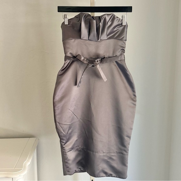 BCBGMaxAzria Dresses & Skirts - BCBGMazAzria Green Gray Strapless Satin Pleat Tie Waist Fitted Dress, Size 0